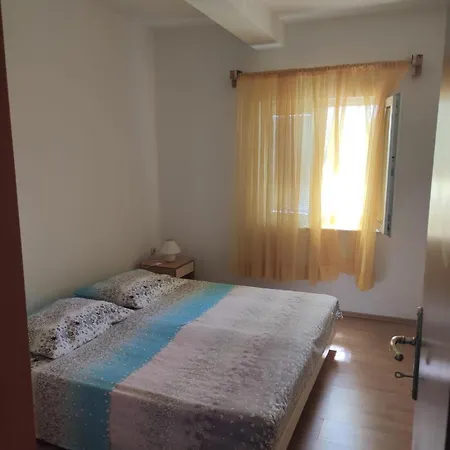 With Parking Space Grebastica, - 24934 Apartment *