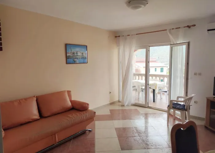 With Parking Space Grebastica, Sibenik - 24934 *