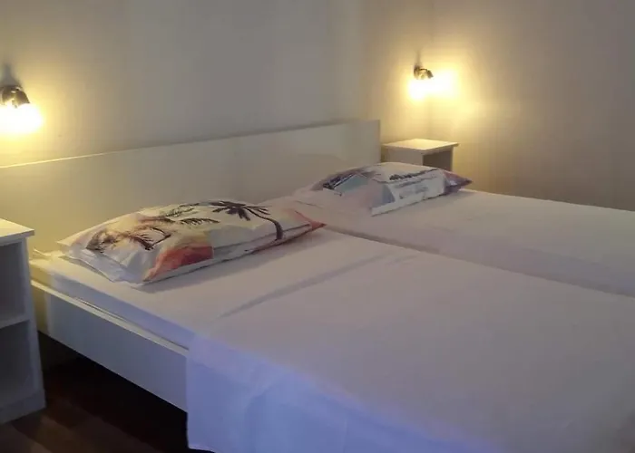 With Parking Space Grebastica, - 24934 Lägenhet